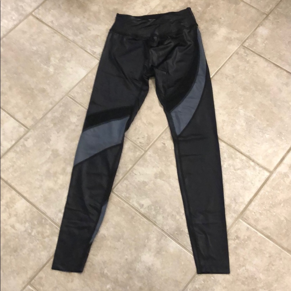 Beyond Yoga, Small, leggings.